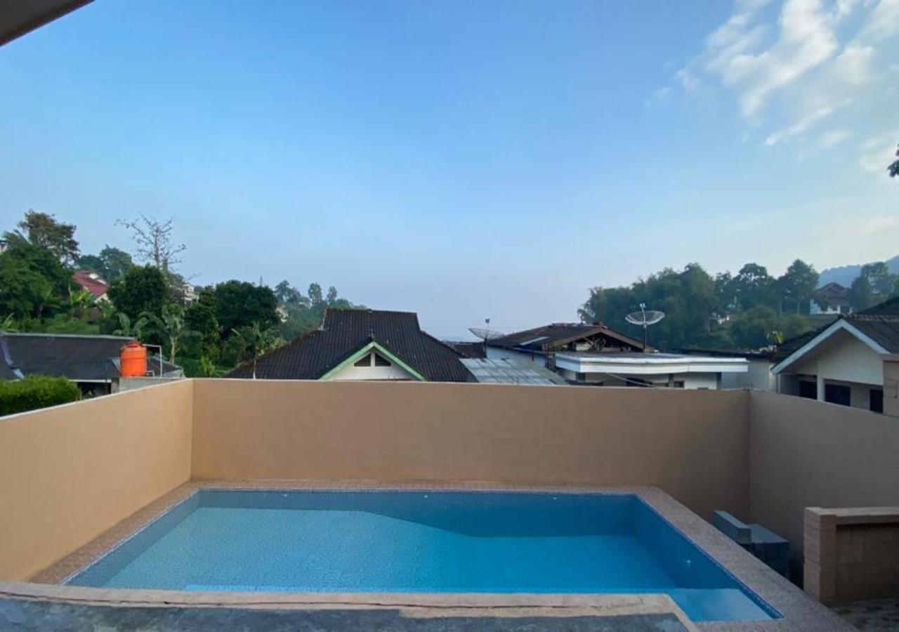 Villa Edwin Puncak Bogor Buitenkant foto
